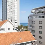 Flamingo 108: Modern Apt With Balcony